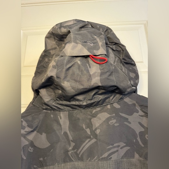 Avalanche jacket size large grey black red - Picture 6 of 6